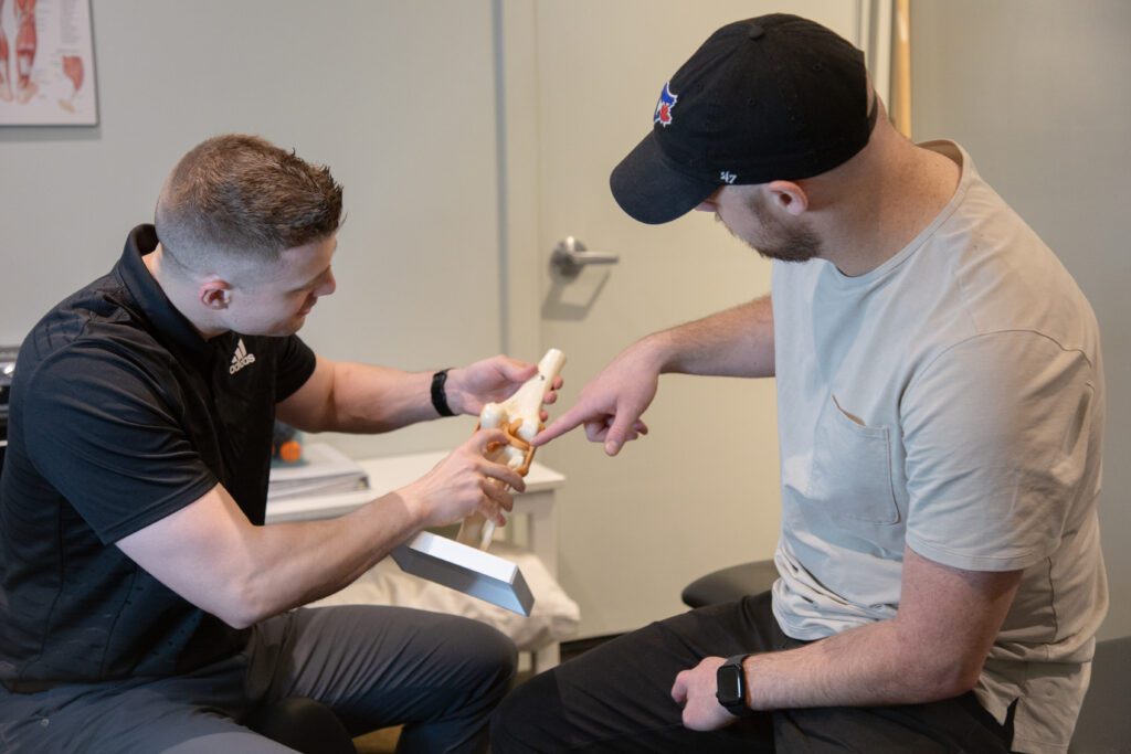 Knee assessment MYo Lab Health & Wellness in Calgary, Alberta