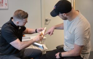 How Physiotherapy Helps with Arthritis Pain